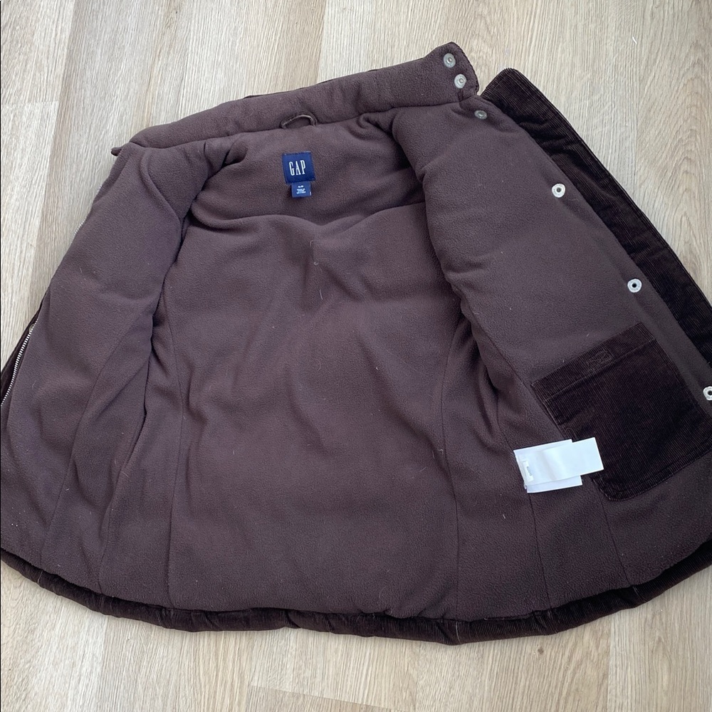 GAP Corduroy Down Filled Puffer Vest - Picture 7 of 12